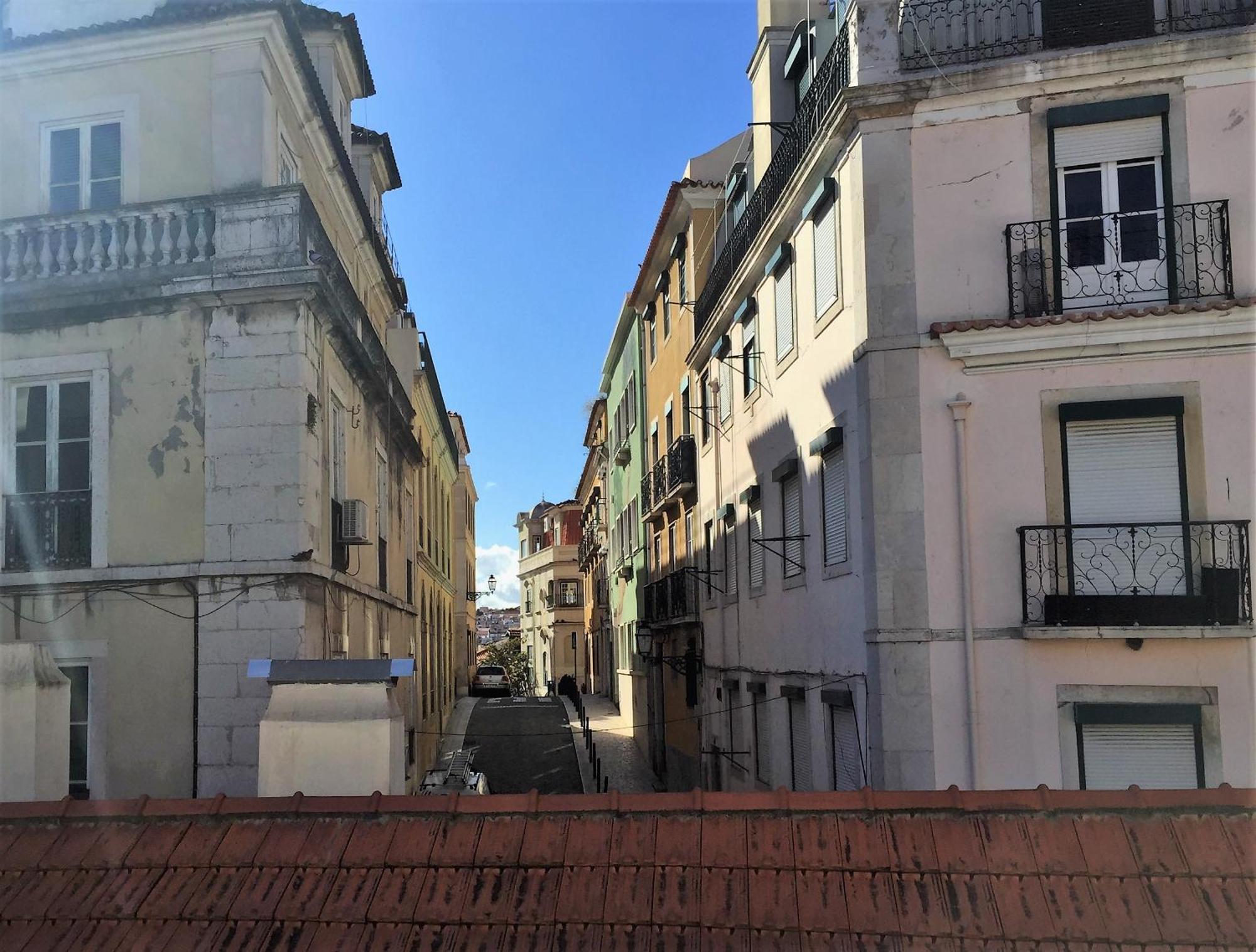 B2 Beautiful Sunny Loft Bairro Alto - Bica Apartamento *