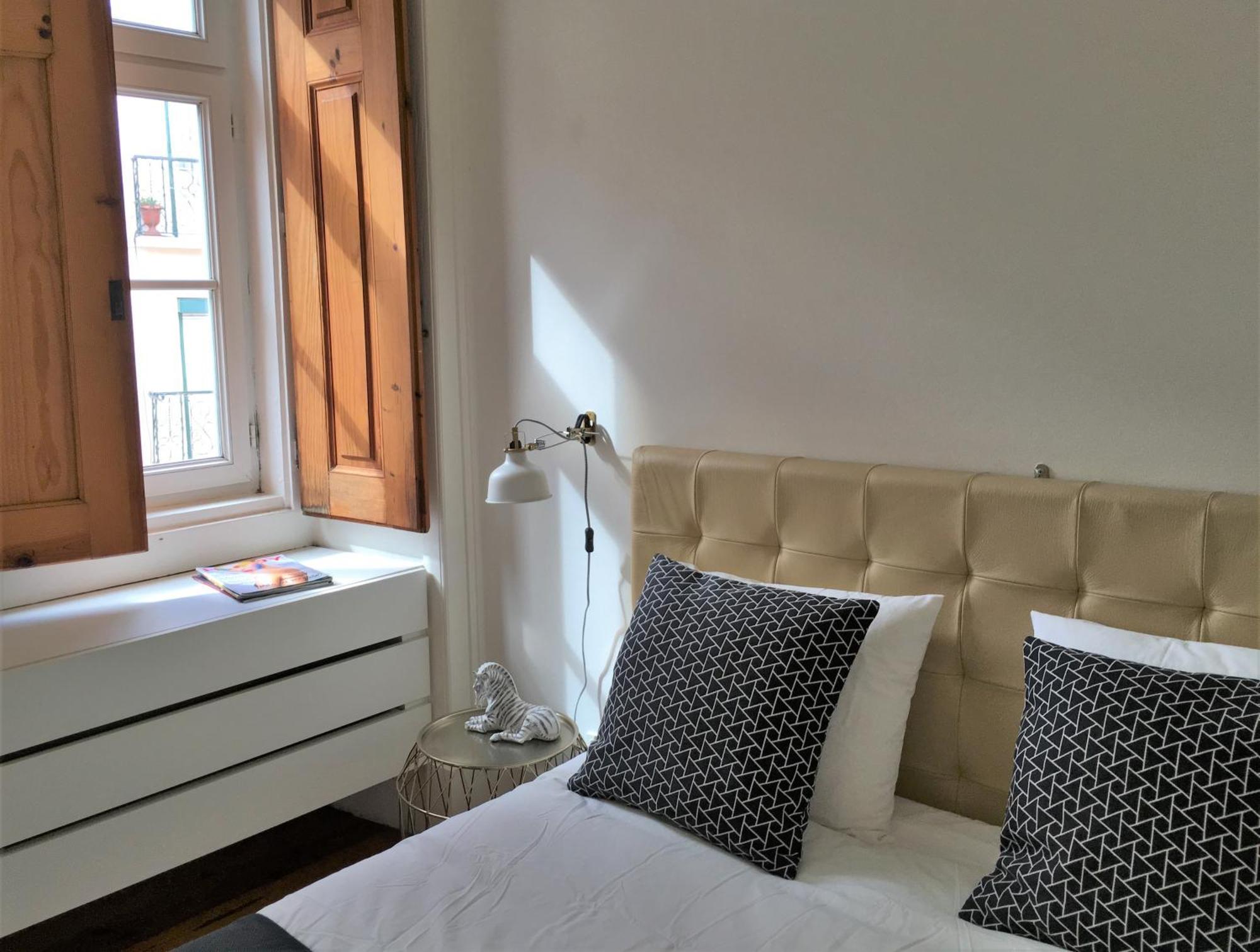 B2 Beautiful Sunny Loft Bairro Alto - Bica Apartamento