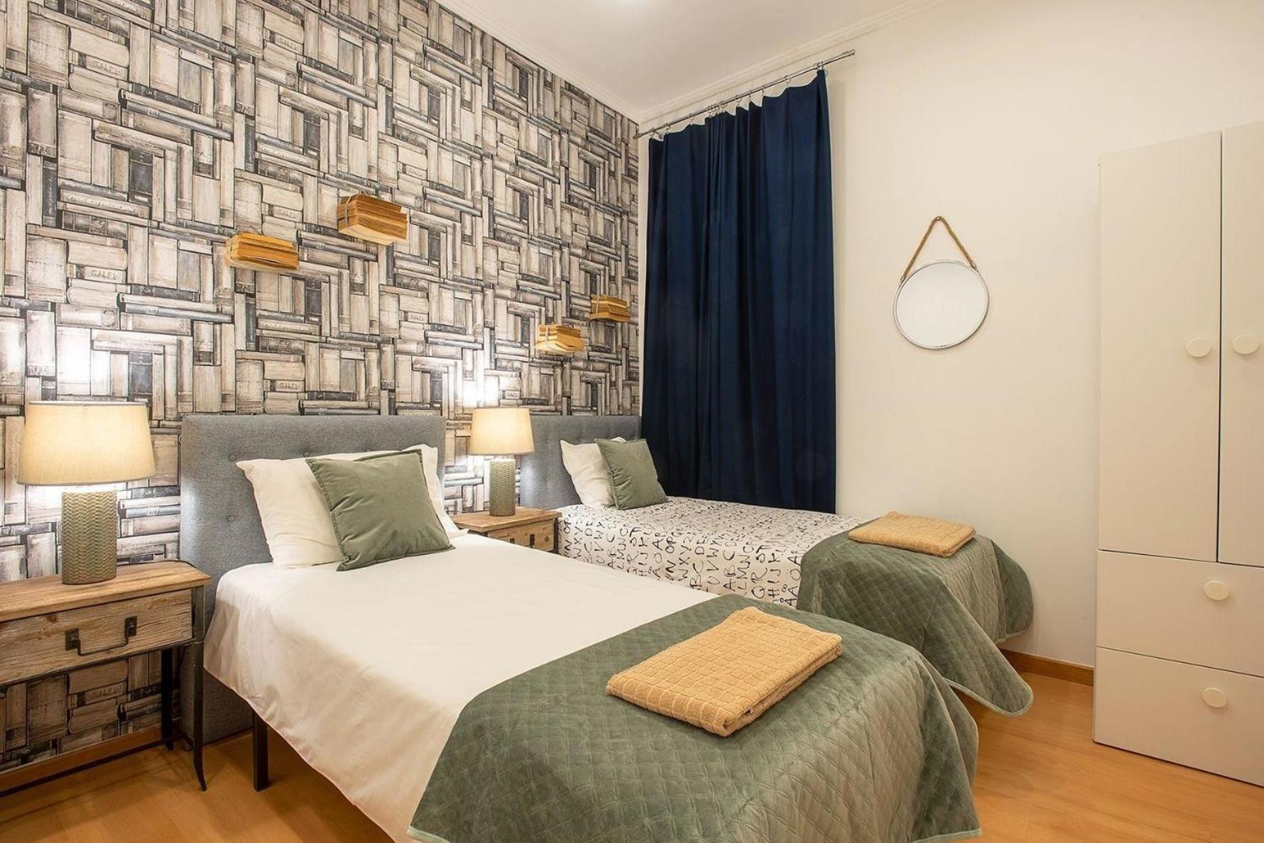 Fuer 9 Personen Und 1 Kind In Lissabon, Regio De Costa De - B58349 Apartamento Lisboa