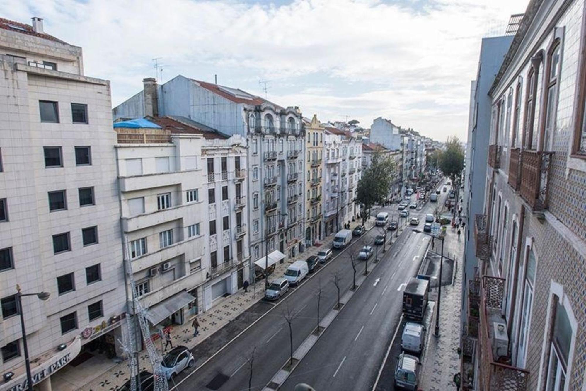 Studio Fuer 9 Personen Und 1 Kind In Lissabon, Regio De Costa De * Lisboa