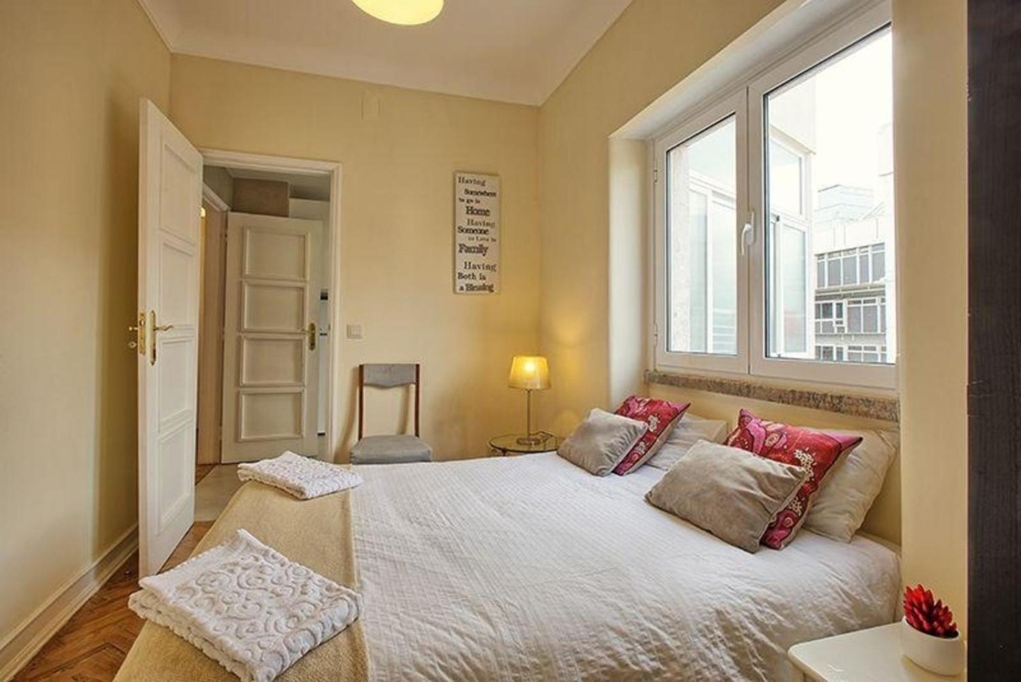 Studio Fuer 9 Personen Und 1 Kind In Lissabon, Regio De Costa De Apartamento *