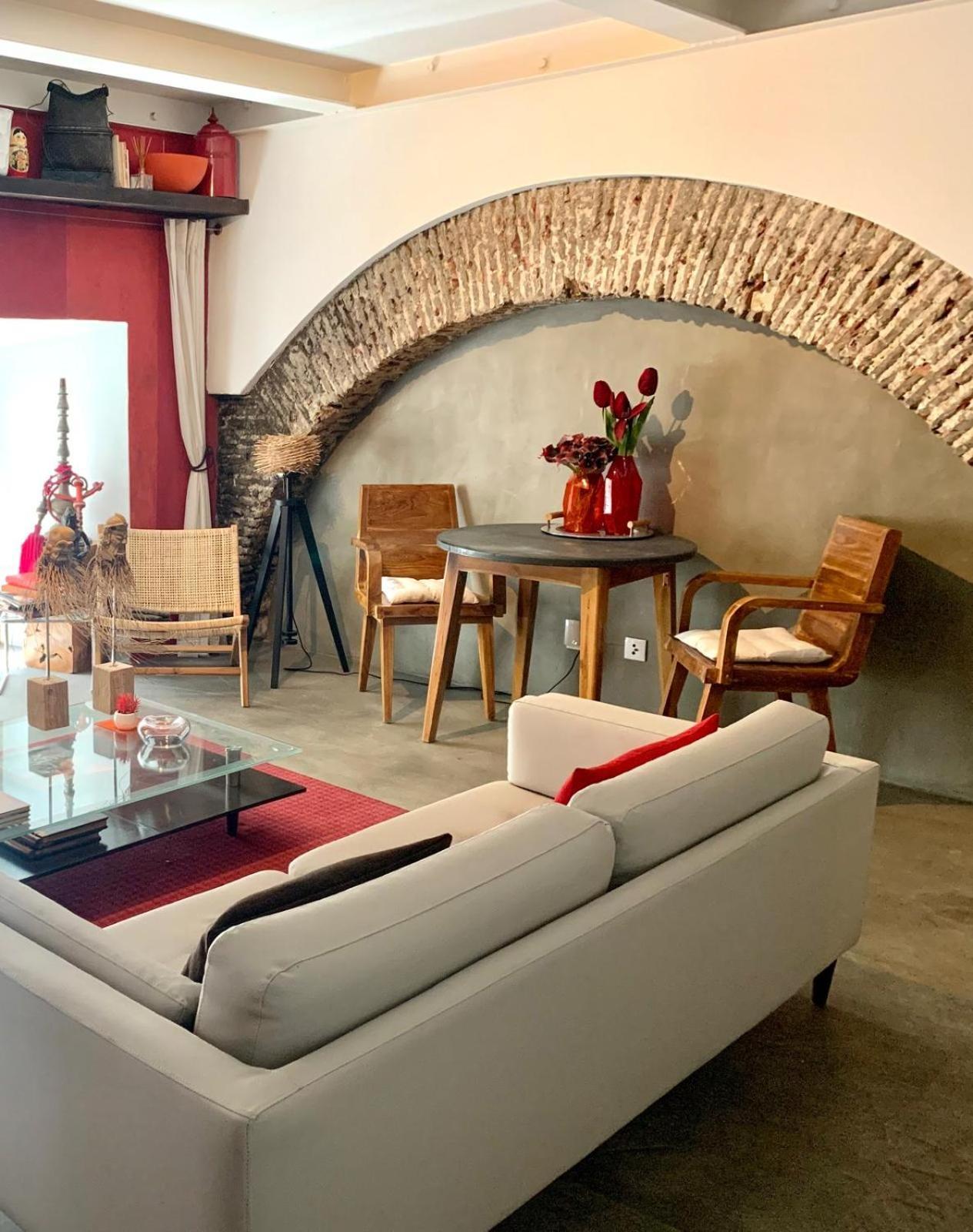Old Stables Chiado - 2 Bedroom In The Heart Of