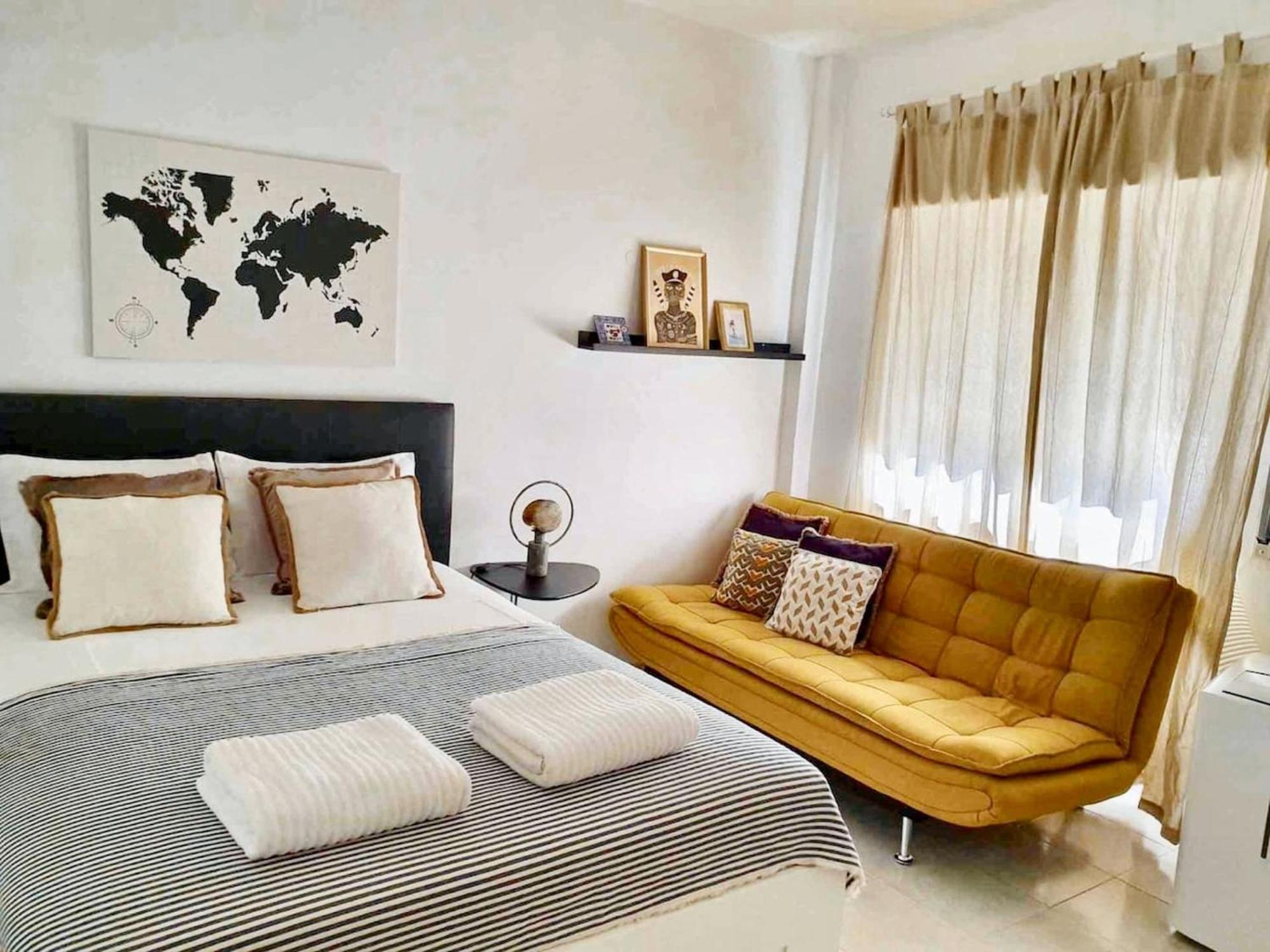 Apartamento Comfortable With Balcony And Sea View In 50 M² Lisboa