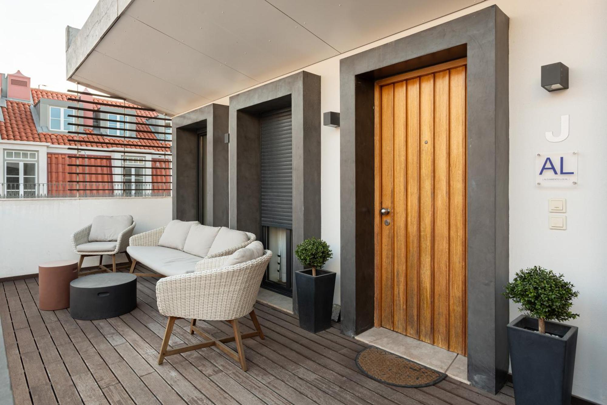 Joivy Bairro Alto 2-br With Large Terrace
