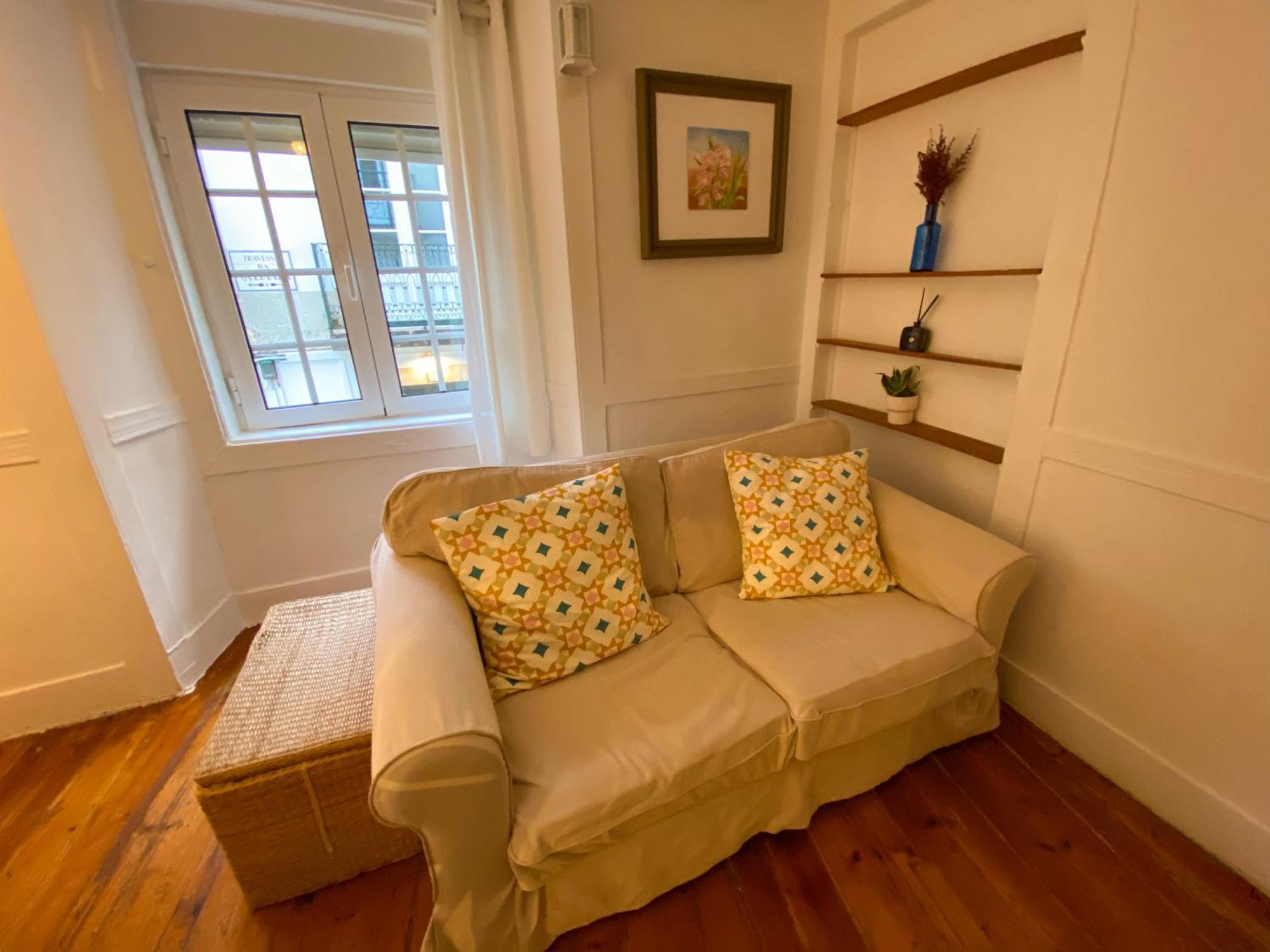 Charming Bairro Alto 2-bedroom Escape Lisboa