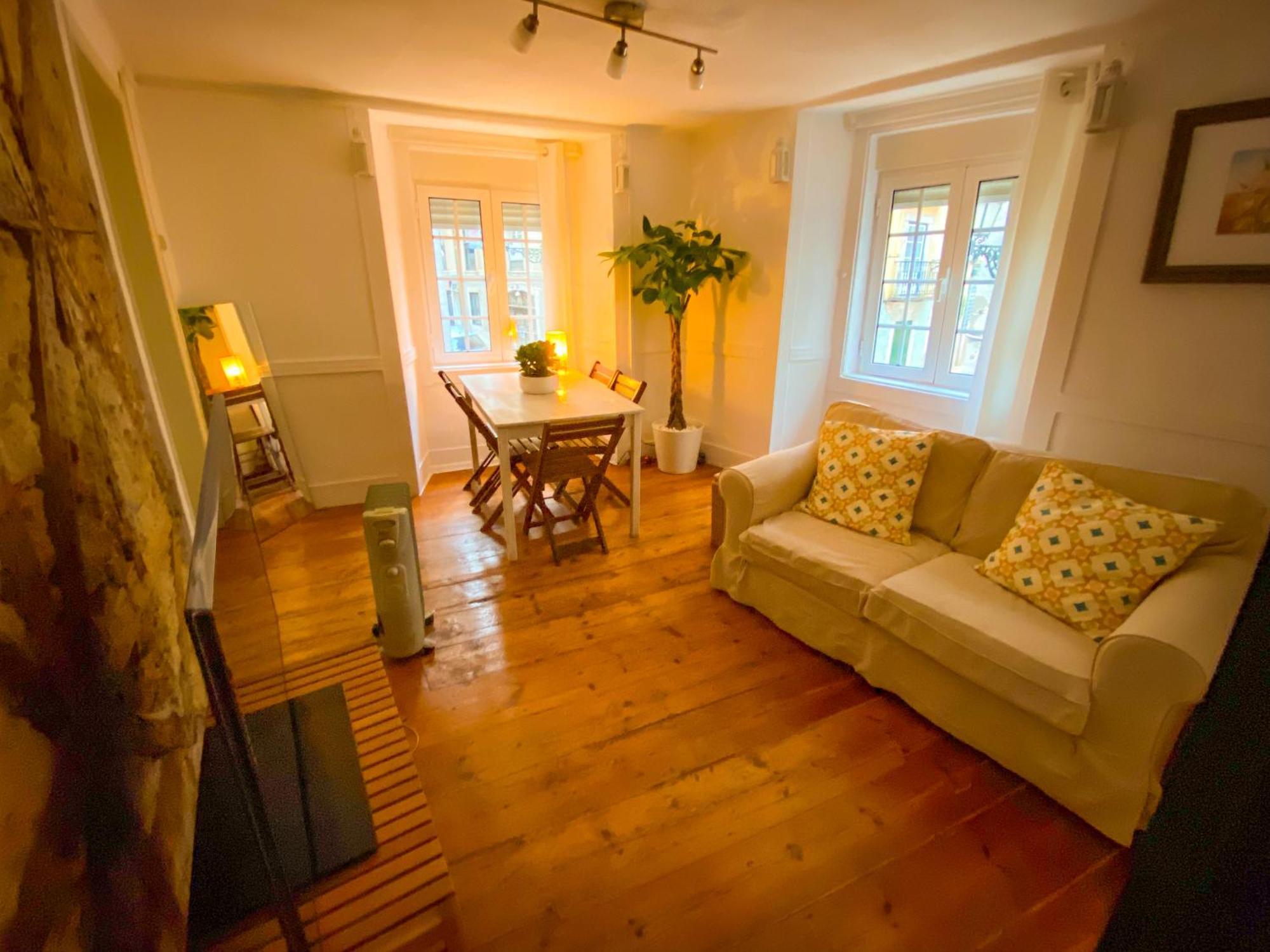 Charming Bairro Alto 2-bedroom Escape Apartamento Lisboa