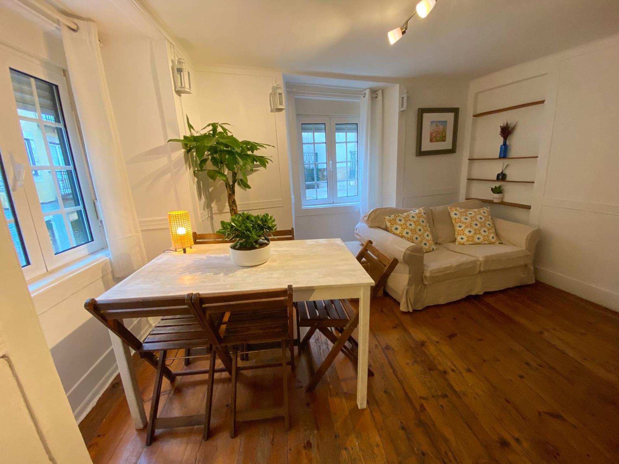 Charming Bairro Alto 2-bedroom Escape Apartamento Lisboa