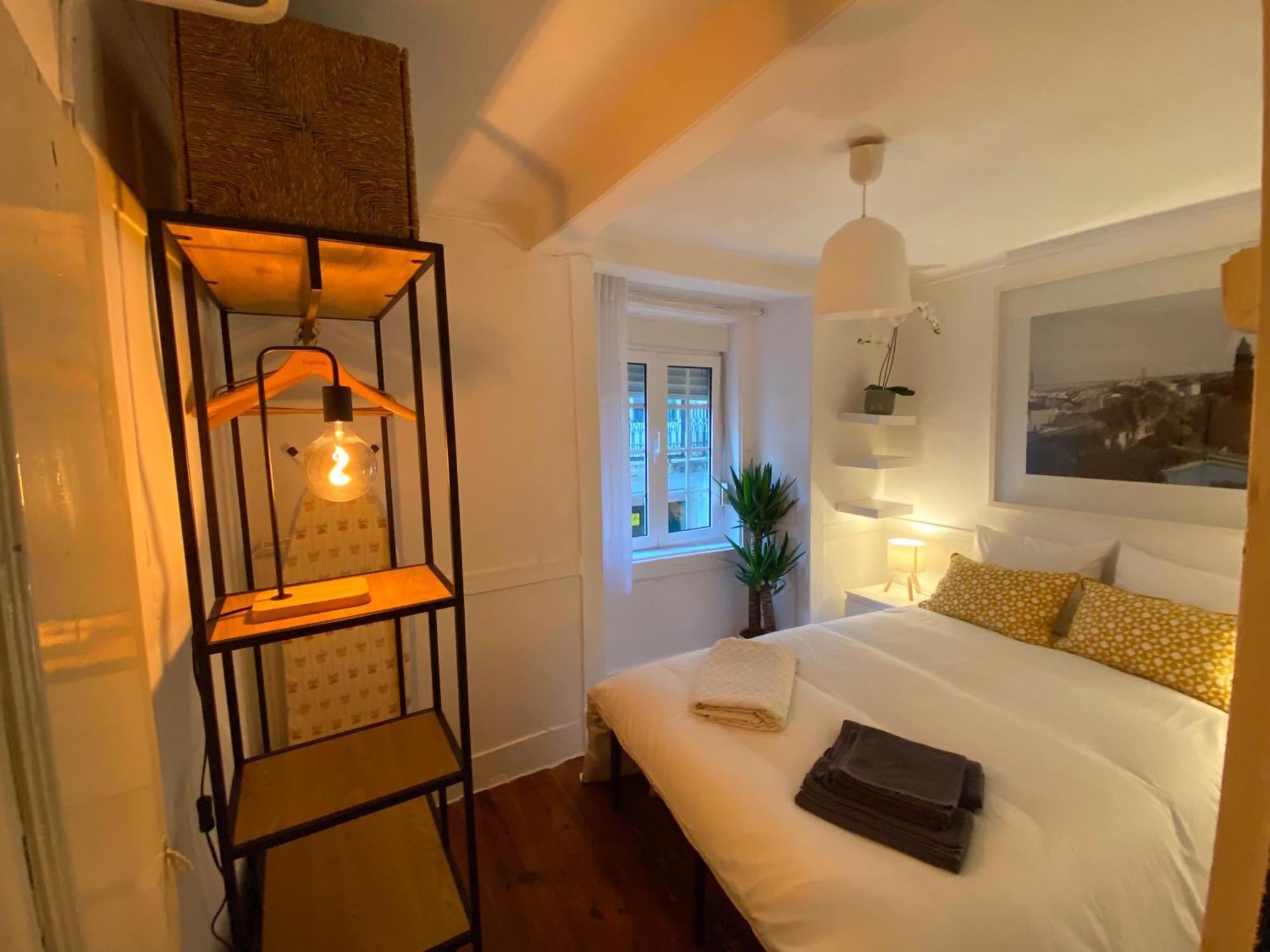 Charming Bairro Alto 2-bedroom Escape *