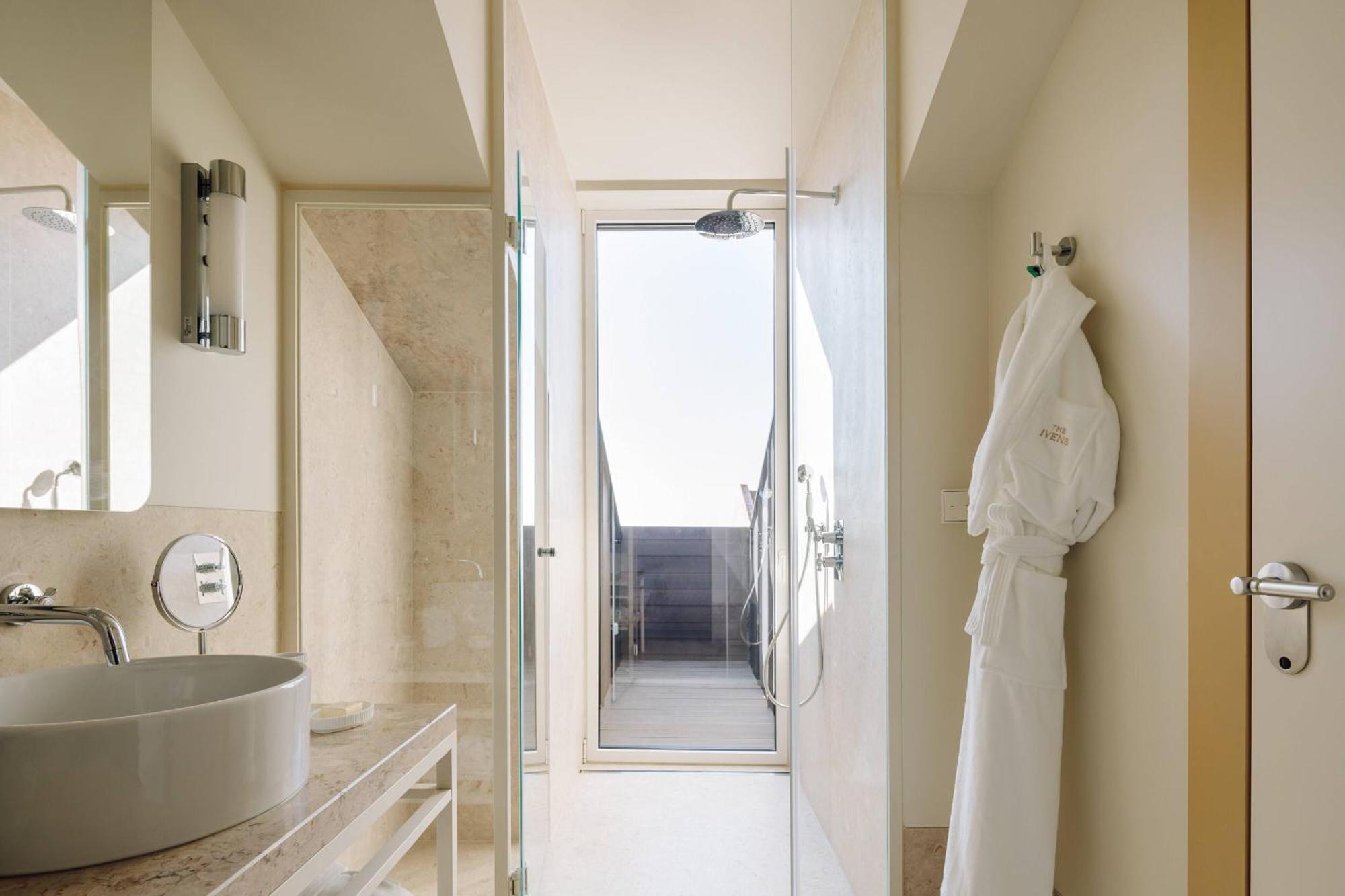 The Ivens, Autograph Collection Hotel