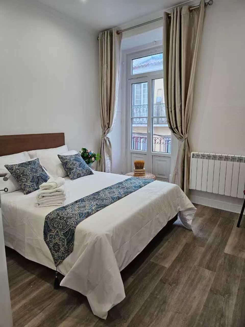 Pensión Casalondres Emtr77