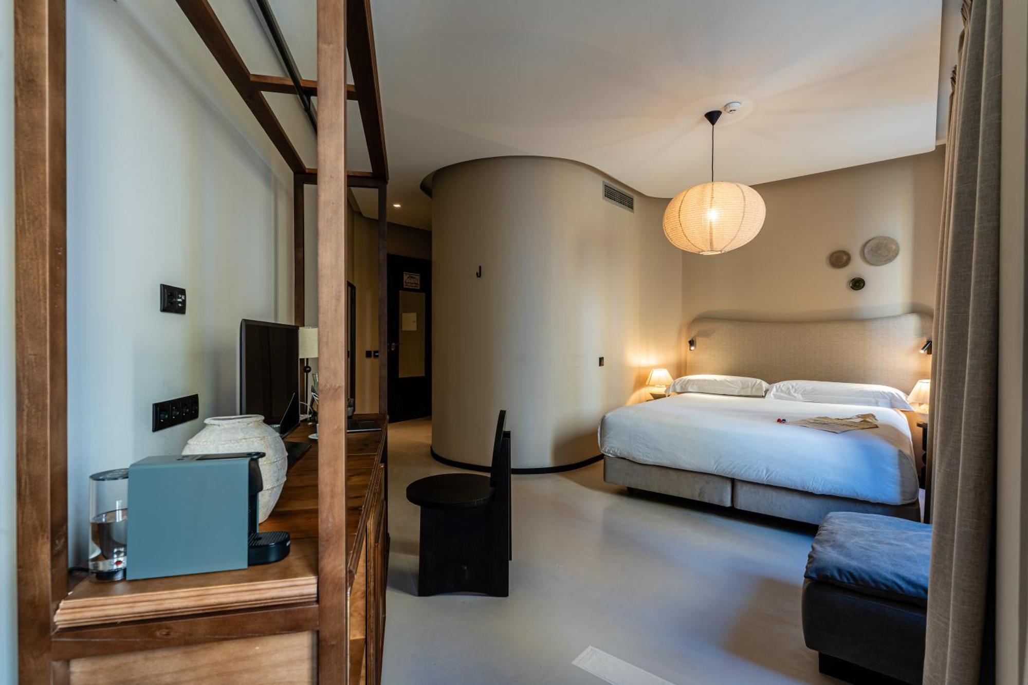 Casa Teva Boutique By Chic&basic Hotel 4*