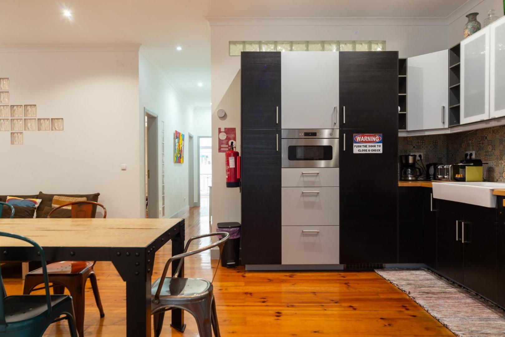 Old Style Fully Renewed And Spacious 3-bed Apartamento *