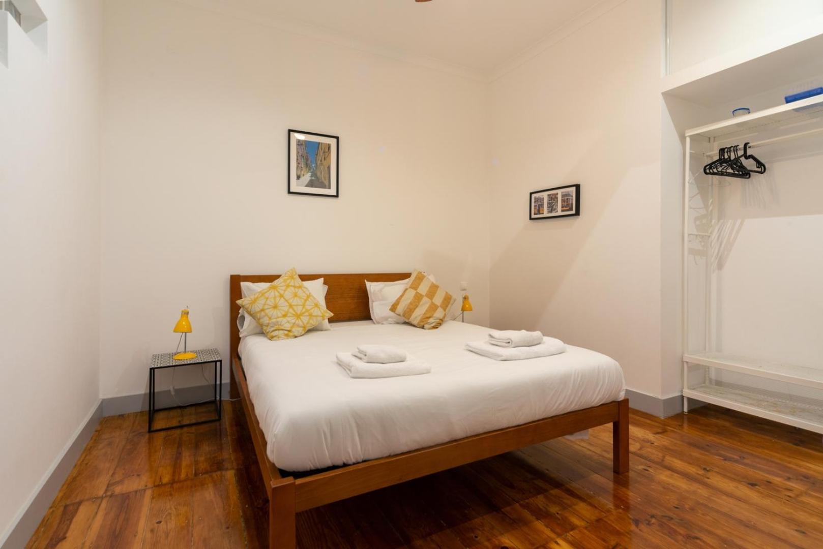 Old Style Fully Renewed And Spacious 3-bed Apartamento Lisboa