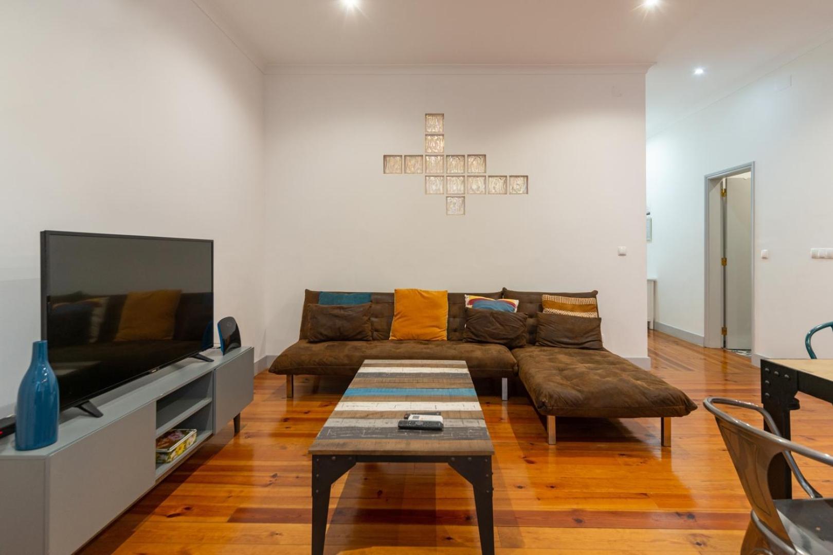 Apartamento Old Style Fully Renewed And Spacious 3-bed Lisboa