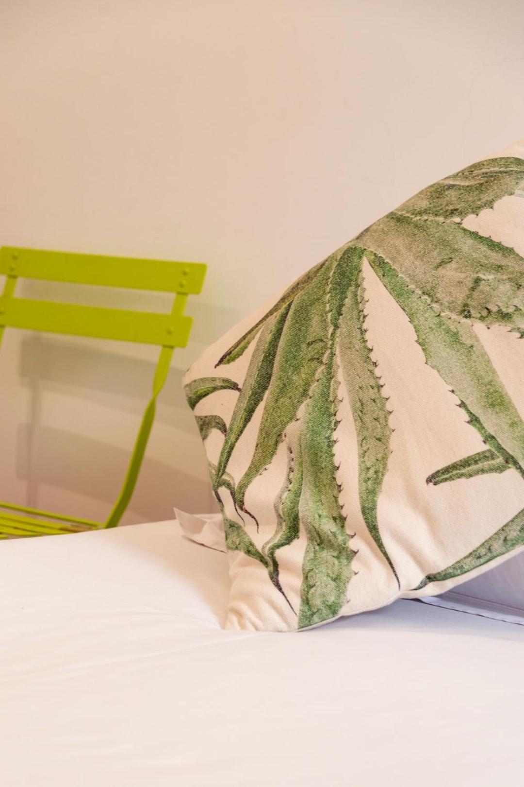 Old Style Fully Renewed And Spacious 3-bed Apartamento Lisboa