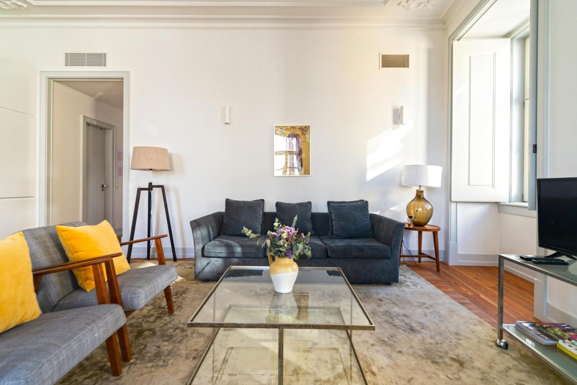 Bacalhoeiros 99 - Beautiful And Bright @ Baixa, Chiado Apartment Lisbon
