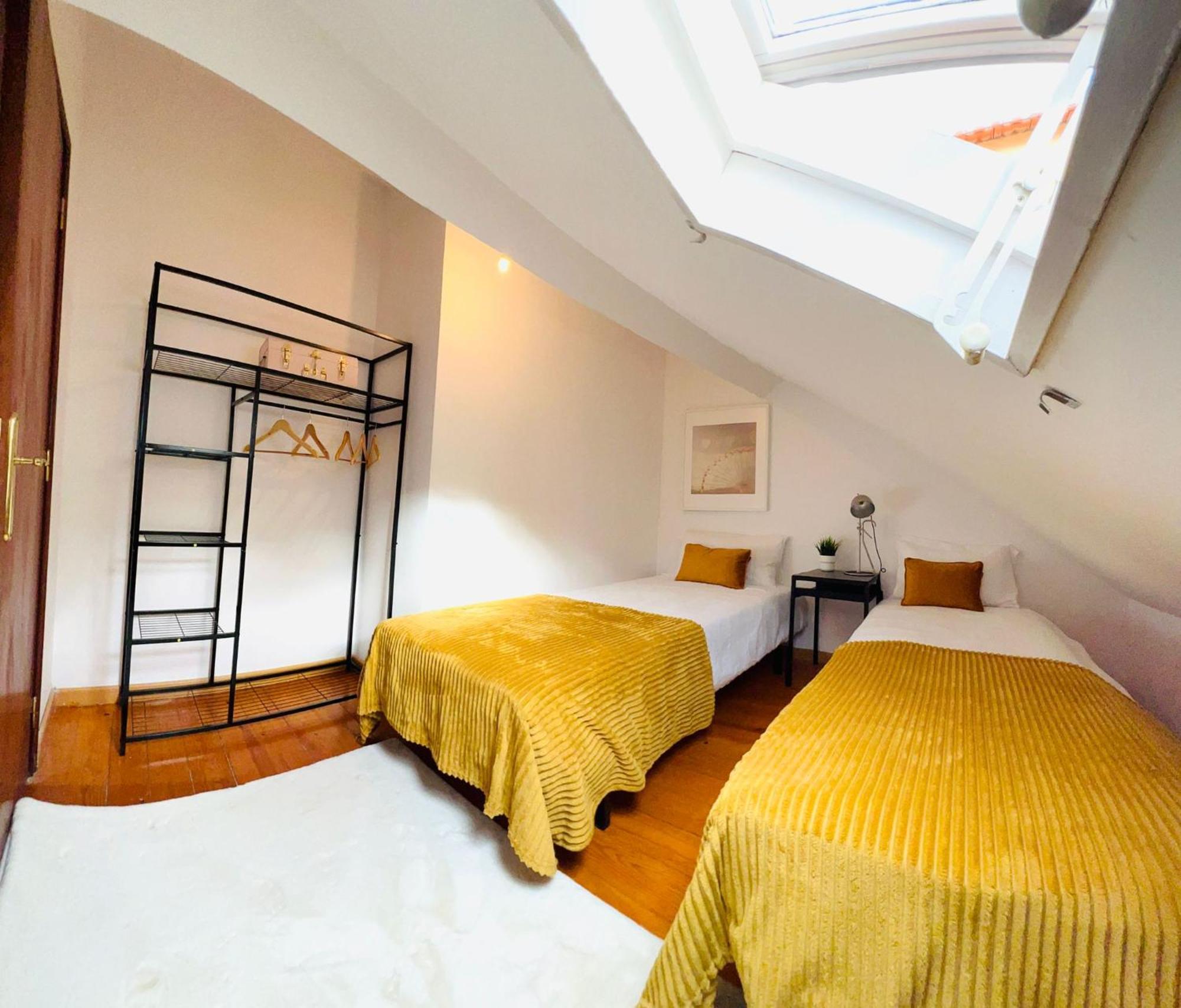 Bairro Alto, Location In Centre Hostal