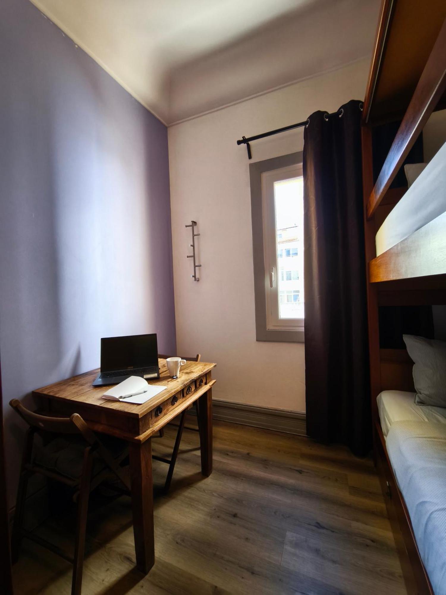 Hostal Ey