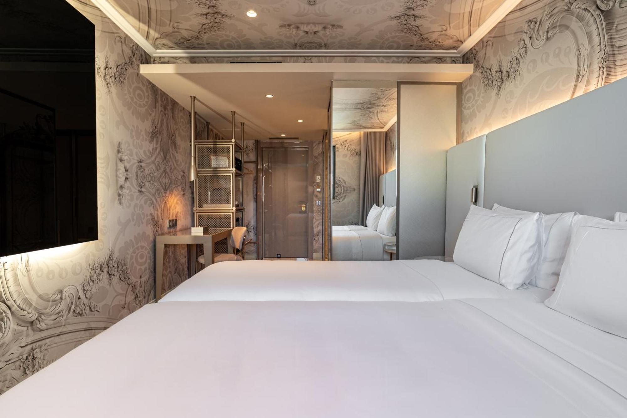 Dos Reis By The Beautique Hotel 4*