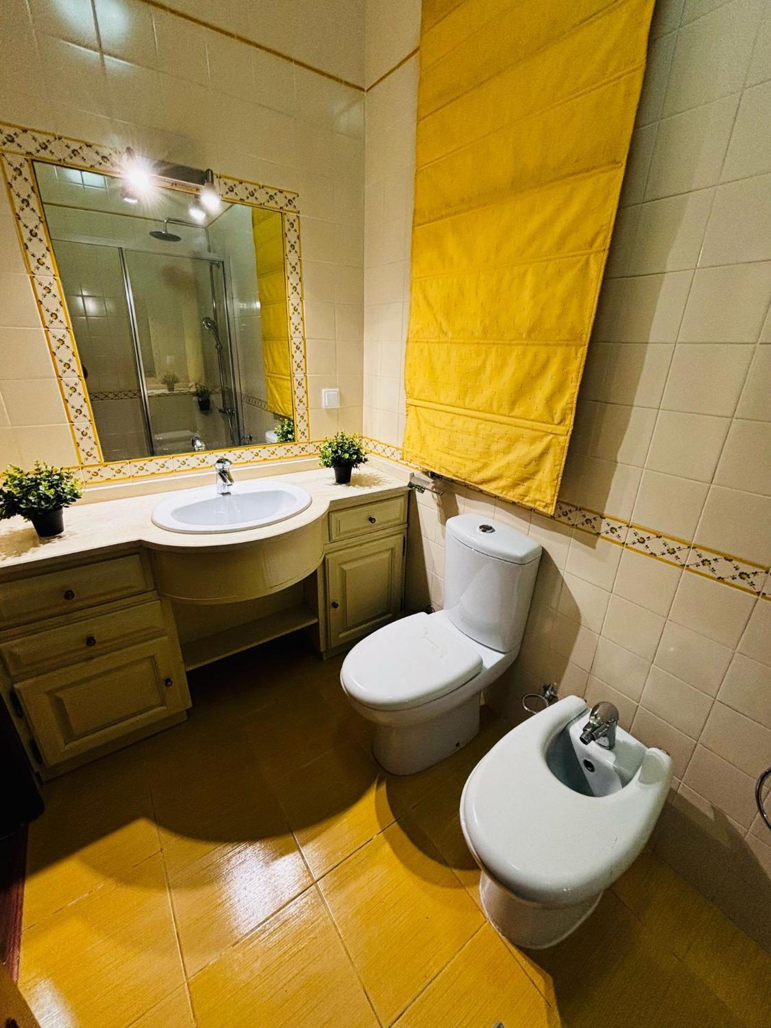 Hostal Location For Tourists, Centre *