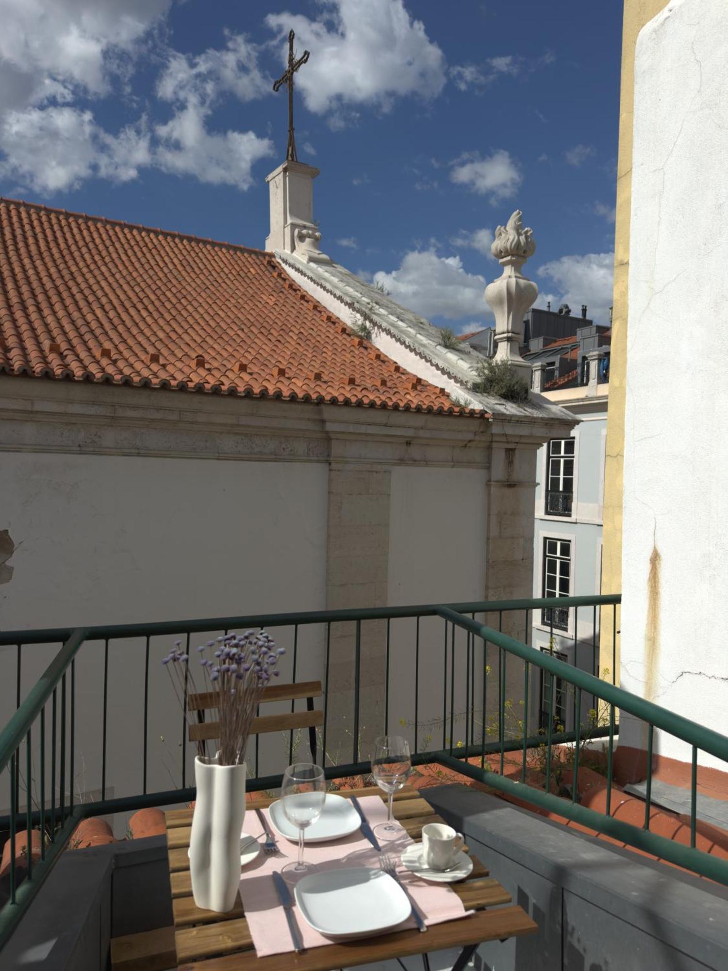 Charming Chiado Pensión