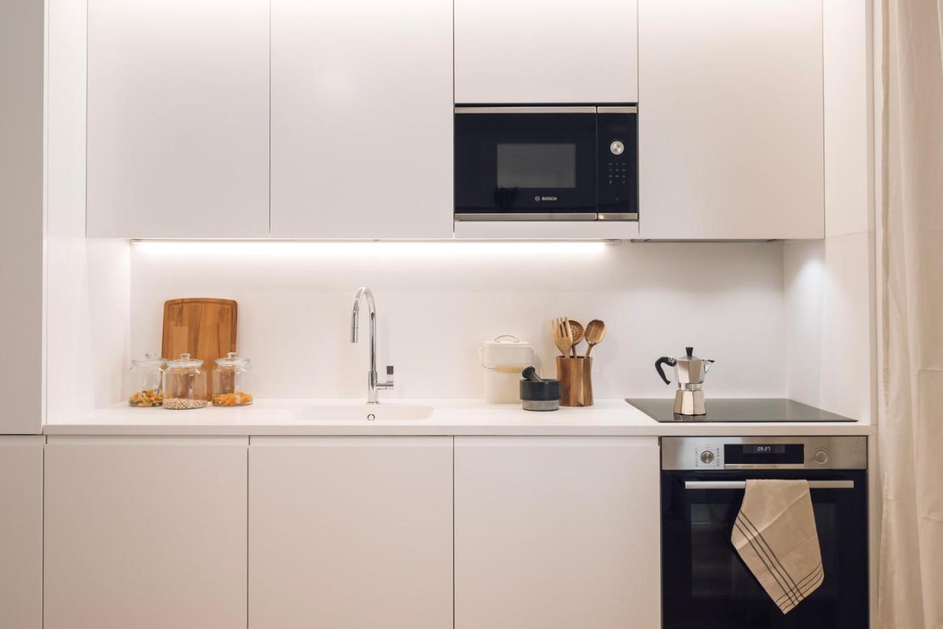 Paya - 1 Bedroom And Pool In Areeiro * Lisboa