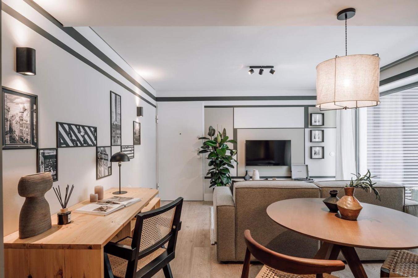 Lucien - 1 Bedroom And Balcony In Santo Antonio * Lisboa