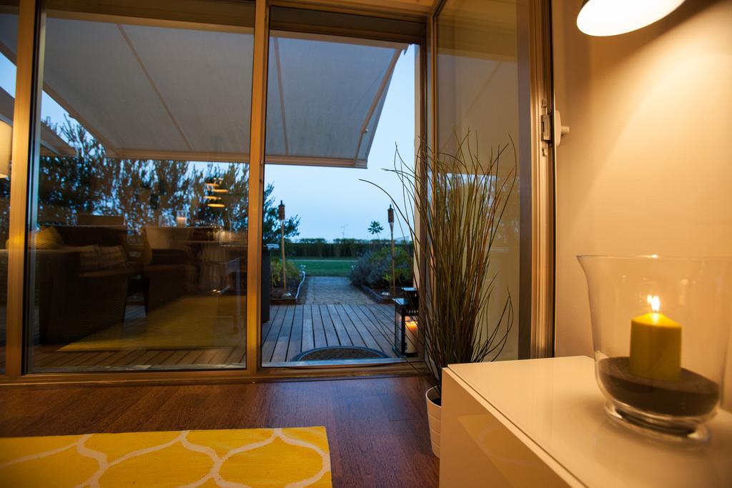 Charming With Terrace And Pool In Lisboa