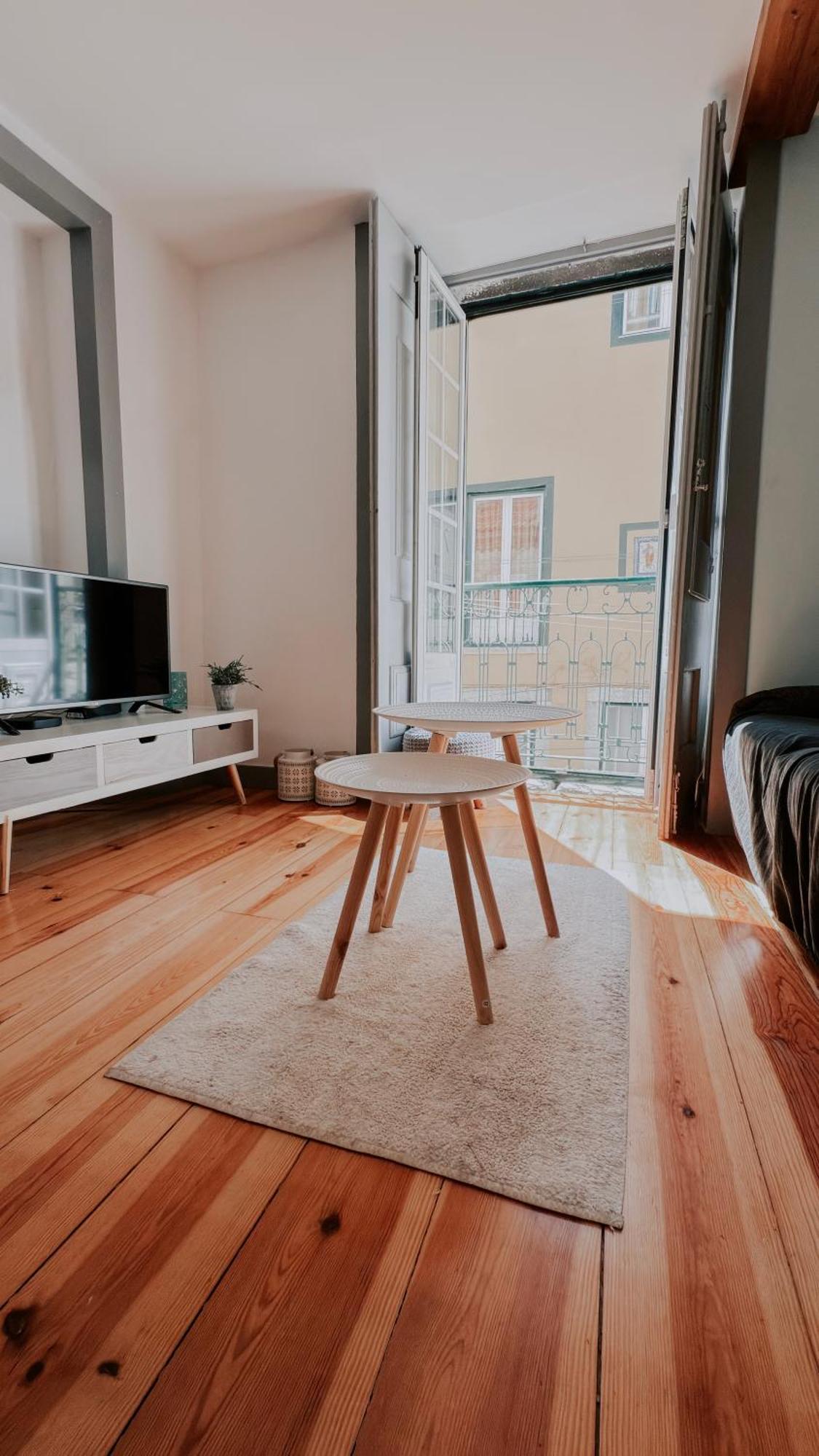 Apartamento Elevador Da Bica By Spoton *