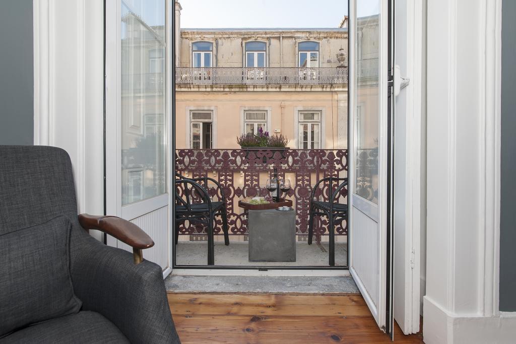 Lisbon Cheese & Wine Suites Guest house
