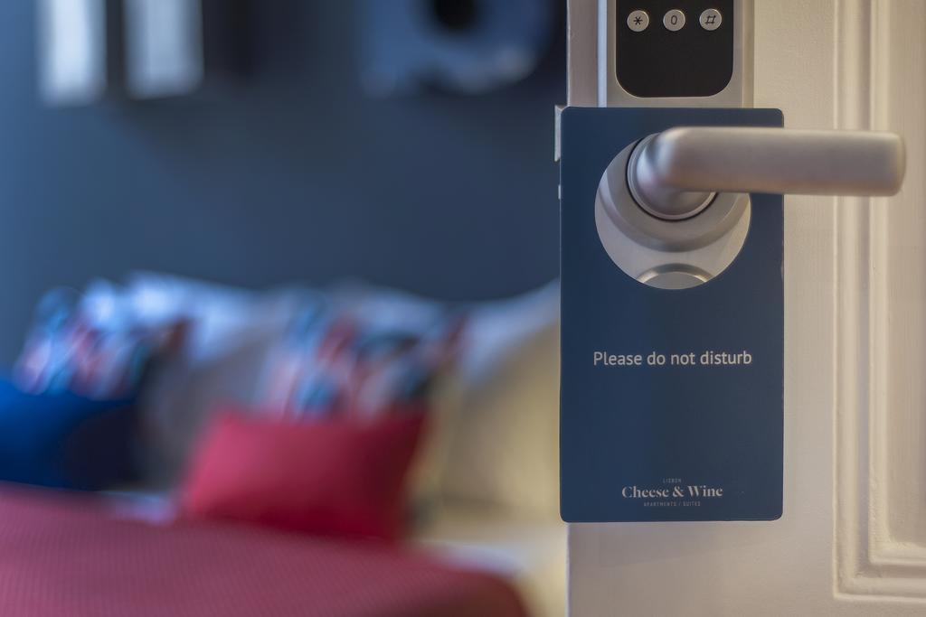 Lisbon Cheese & Wine Suites Guest house