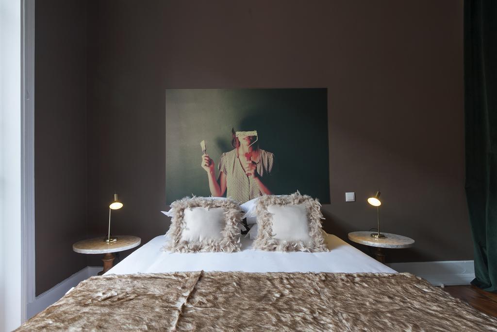 Lisbon Cheese & Wine Suites 4*