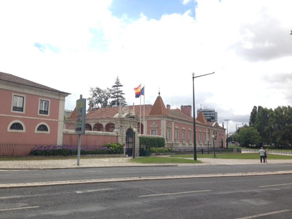 Casa Encantada - Elias Lisboa