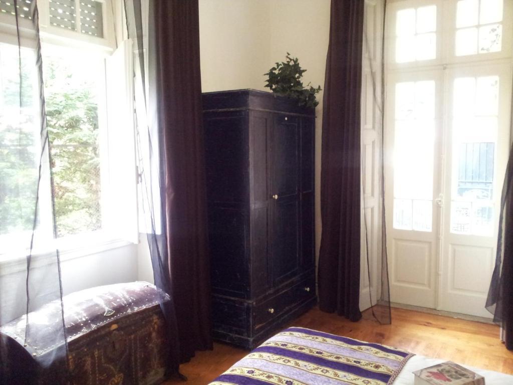 Whatever Art Bed & Breakfast Lisbon