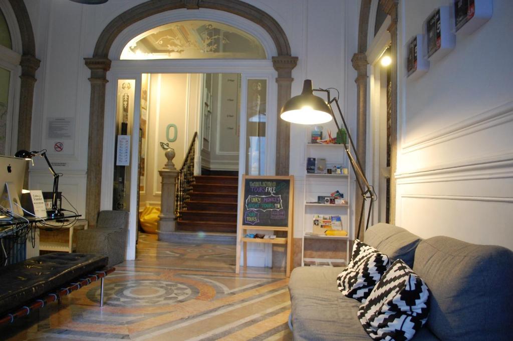Lisb'on Hostal