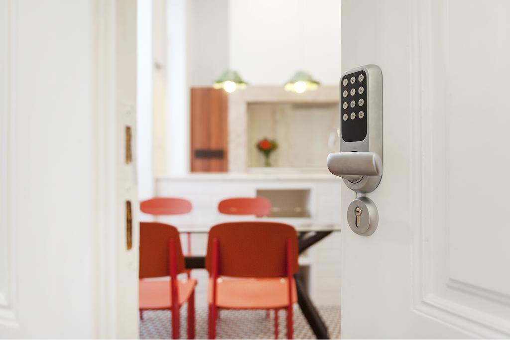 Guest house Lisbon Cheese & Wine Suites 4*
