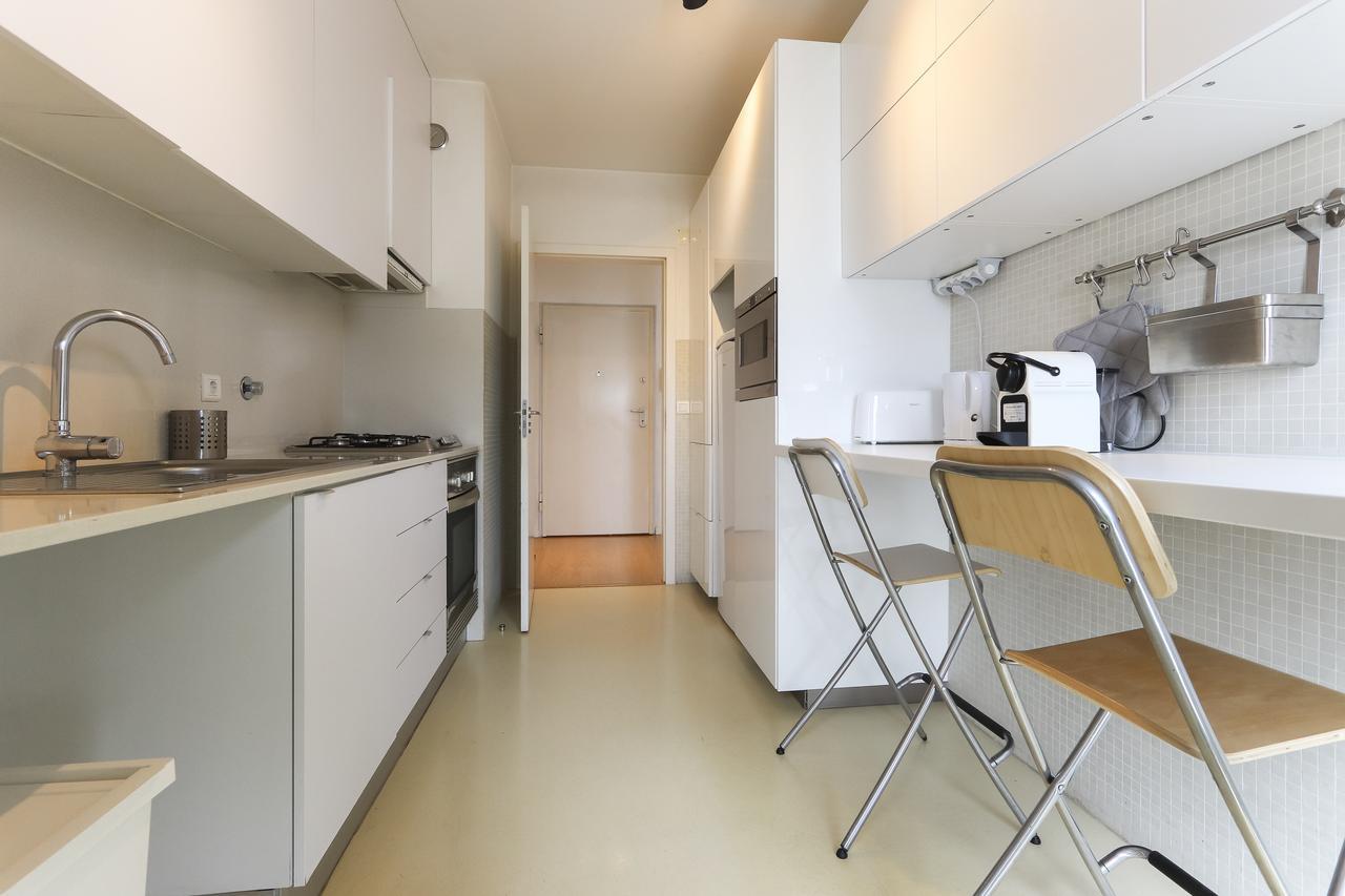 Modern & Bright Avenidas Novas By Homing Lisboa