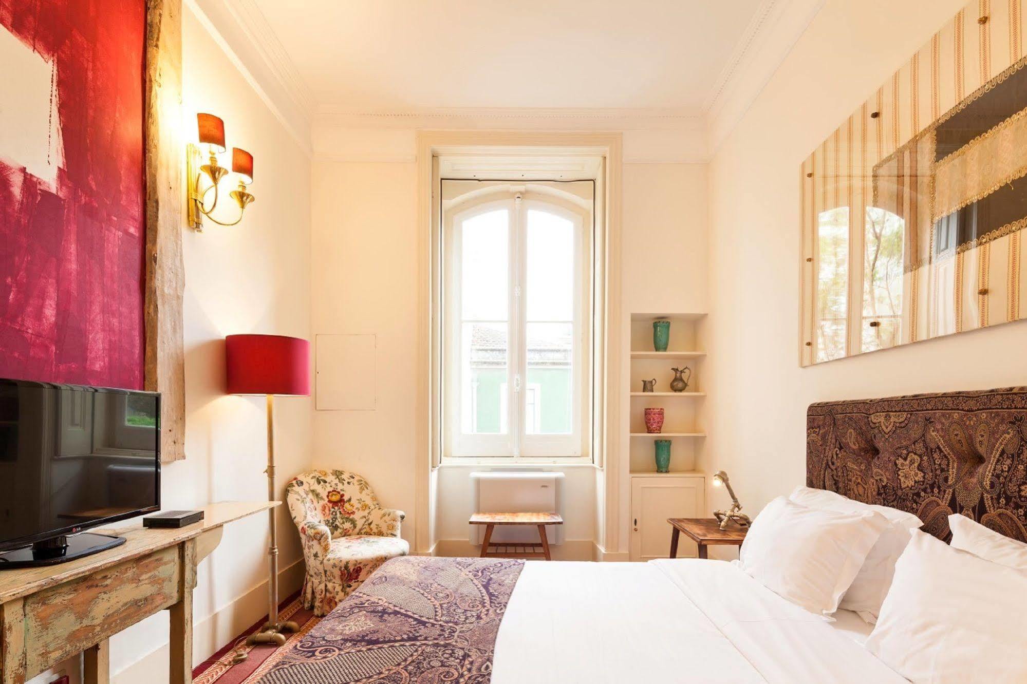 The Independente & Terrace Bed and breakfast 3*