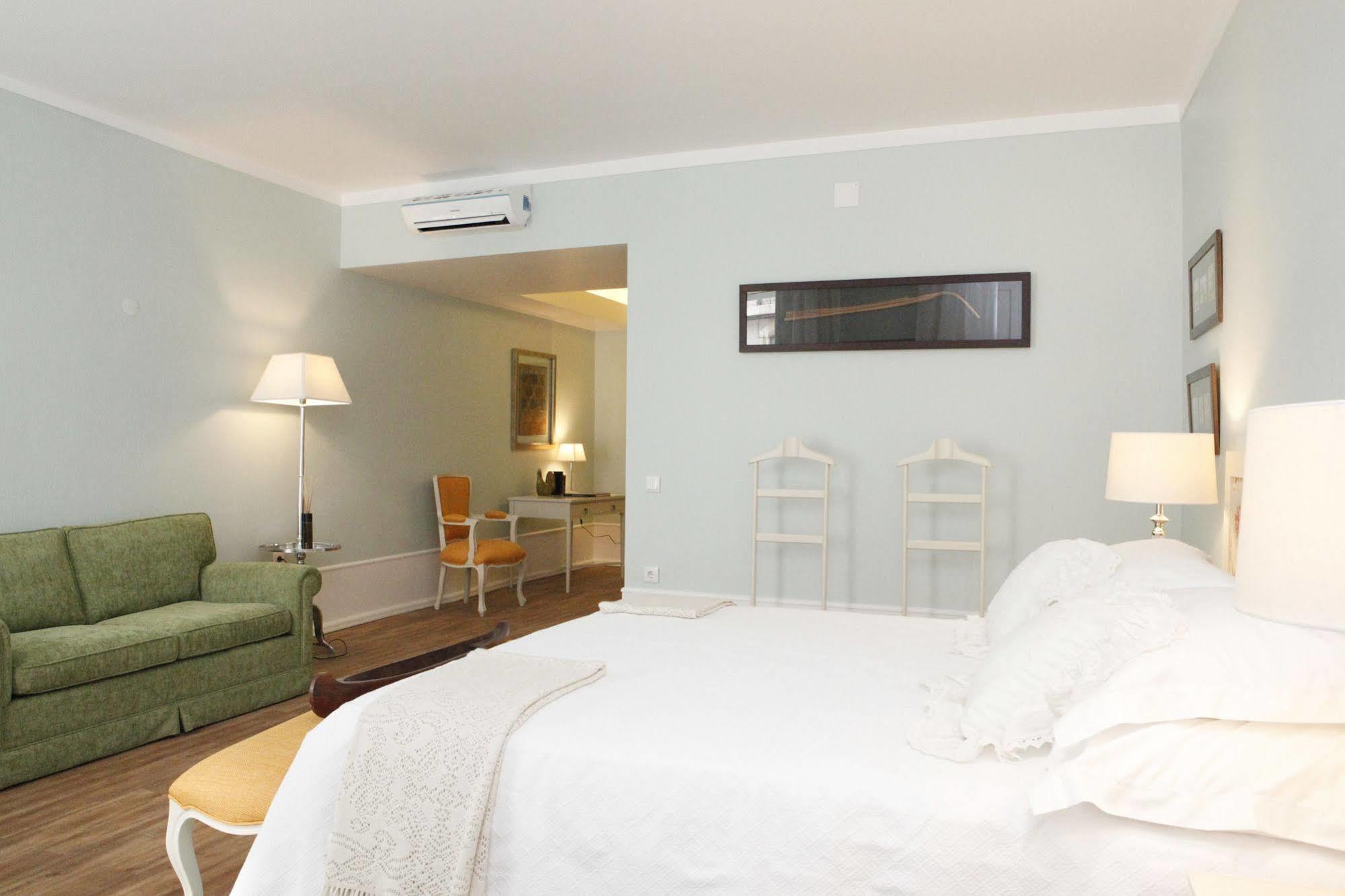 Alecrim Ao Chiado Pensión 4*