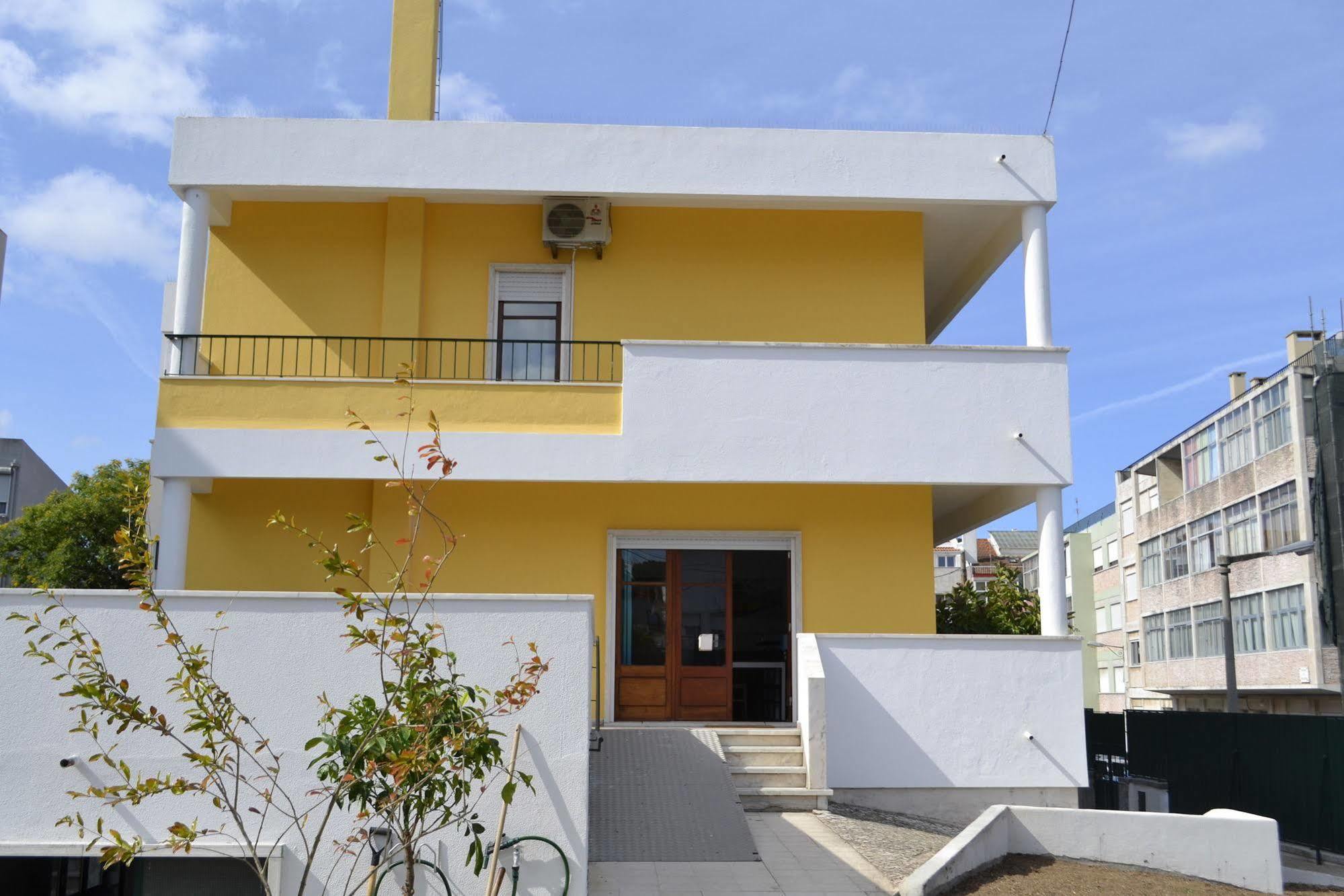 Casa Amarela Belém Pensión 2*