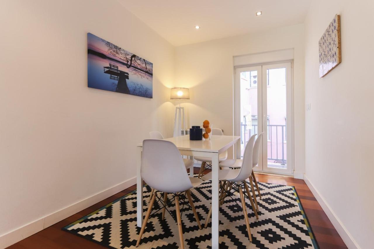 Estrela Terrace By Homing