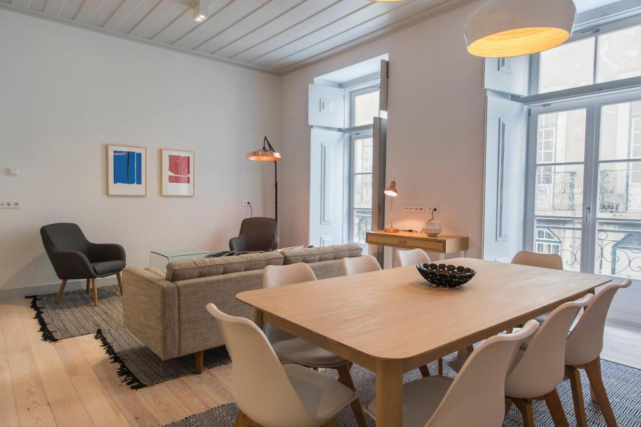 Lovelystay - Charming 3 Bedroom Wonder Downtown Lisboa
