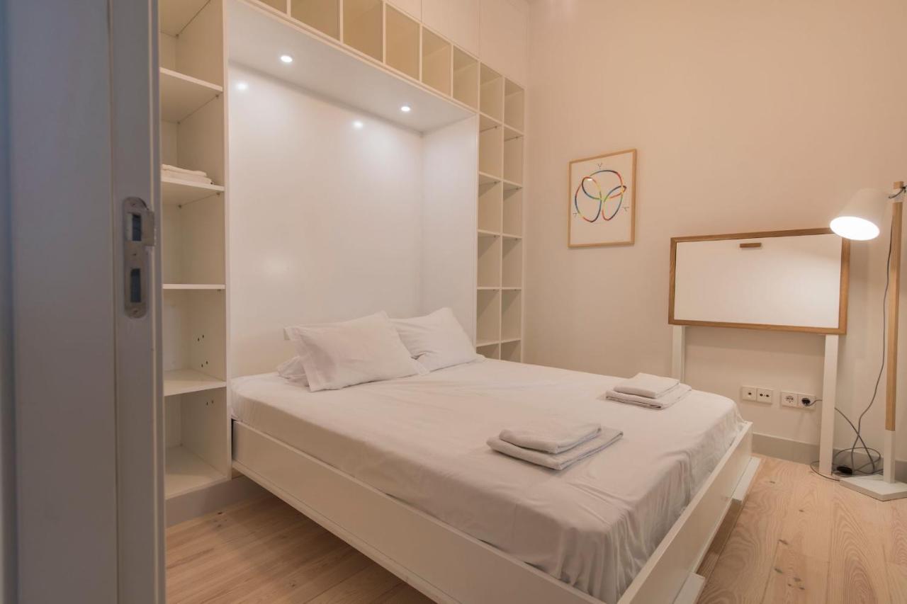 Lovelystay - Charming 3 Bedroom Wonder Downtown
