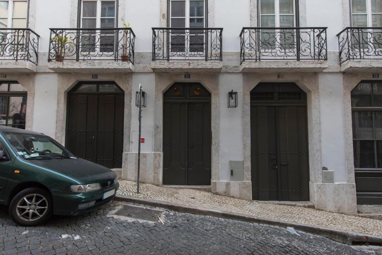 Lovelystay - 3 Bedroom Downtown Wonderwall Lisboa