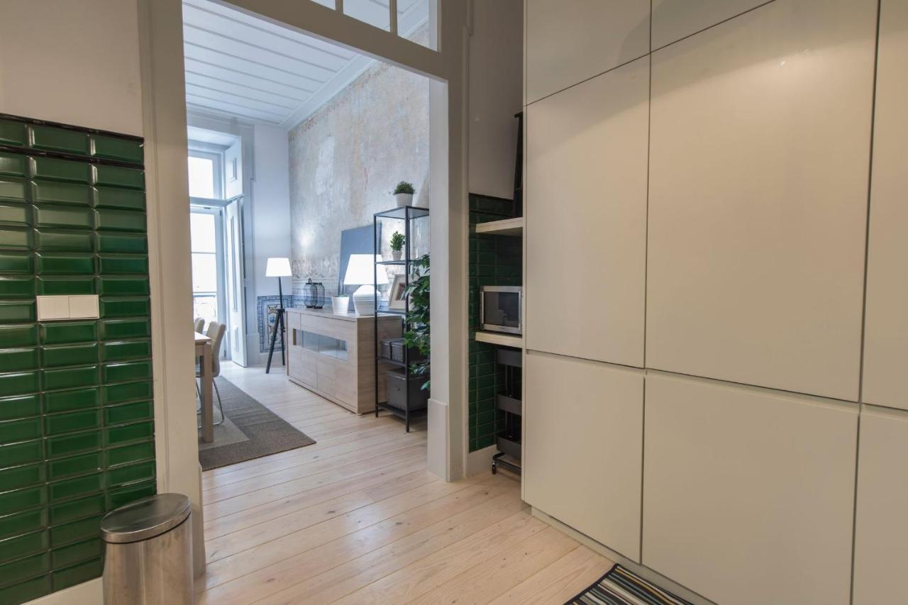 Lovelystay - 3 Bedroom Downtown Wonderwall Apartamento Lisboa