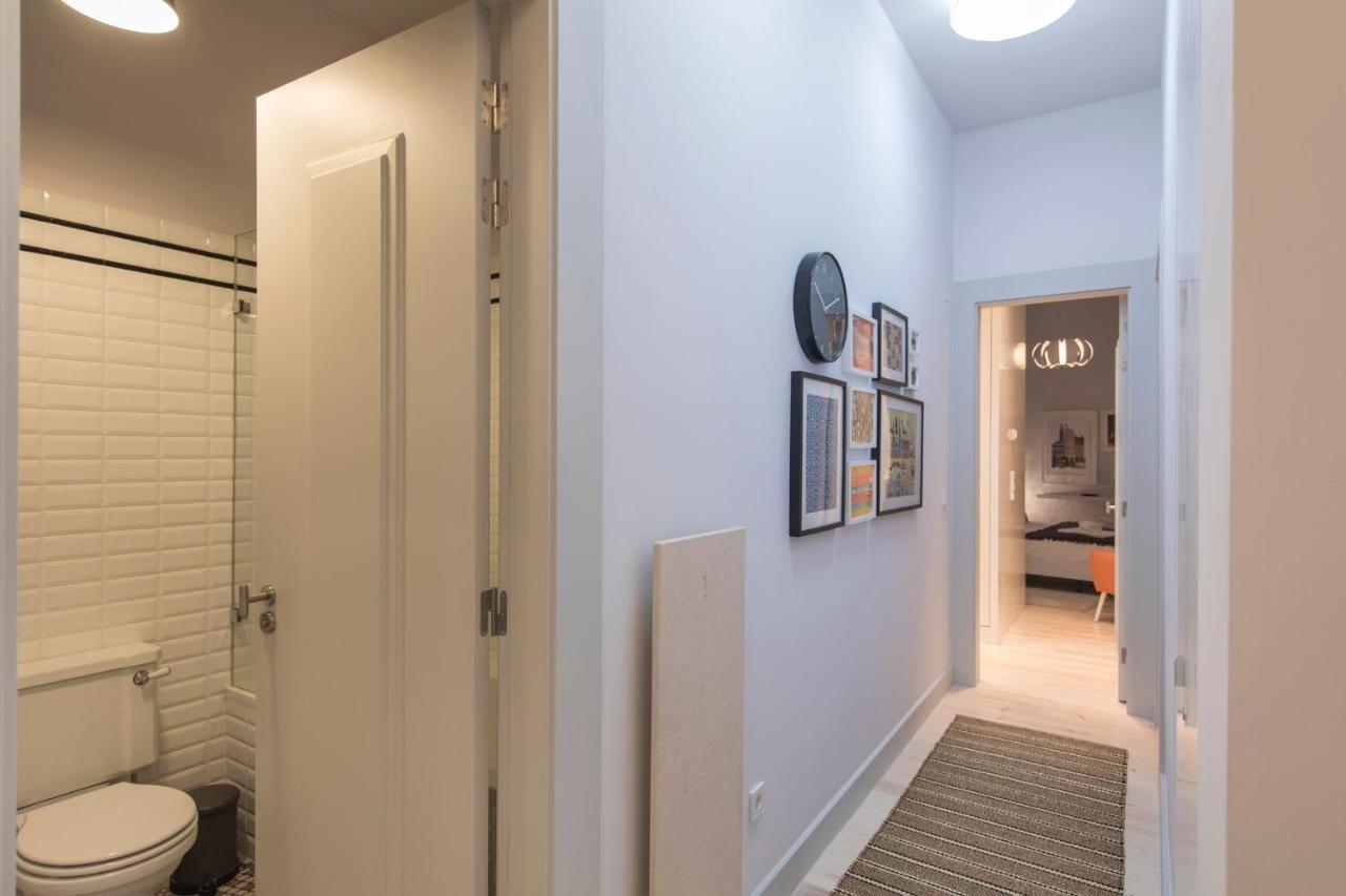 Lovelystay - 3 Bedroom Downtown Wonderwall Apartamento Lisboa