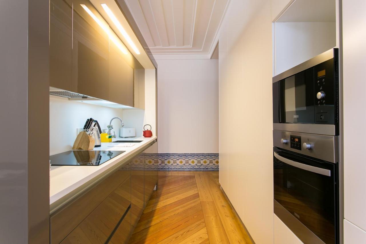 Joivy Elegant 2br With Workspace Nearby Baixa-chiado Subway Lisbon