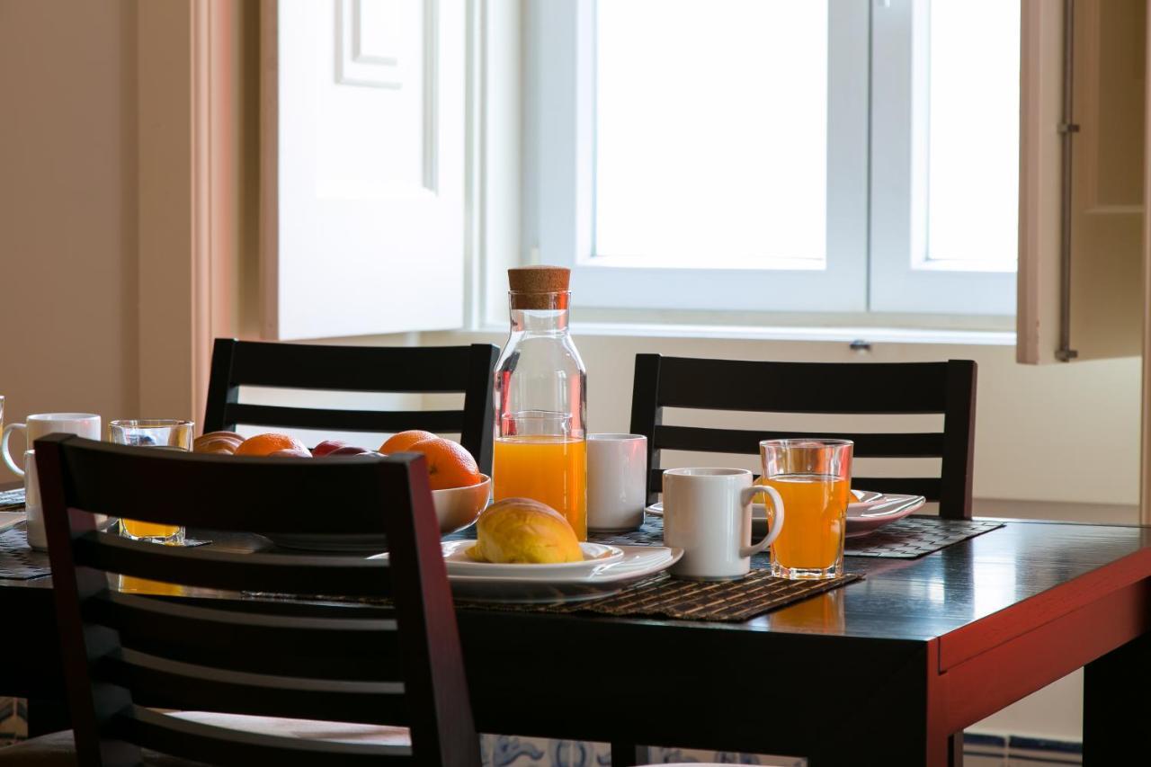 Joivy Elegant 2br With Workspace Nearby Baixa-chiado Subway Apartment