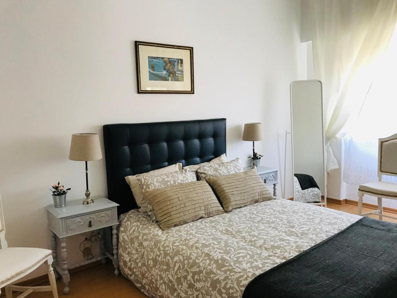 Apartamento Anjos 44 *