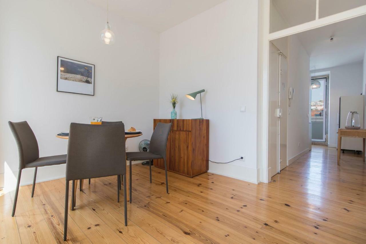 Lovelystay - Sunny Santa Catarina Ii Apartamento Lisboa